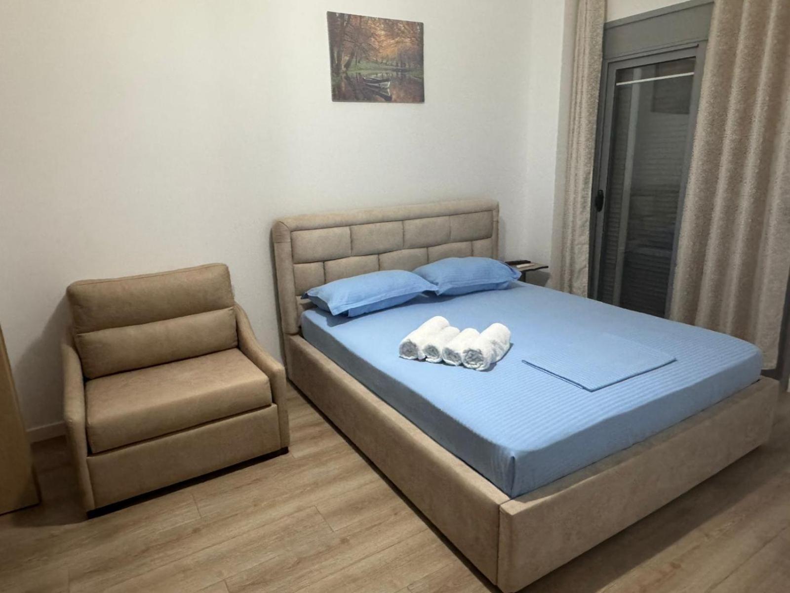Vila Brilant Vlorë Buitenkant foto