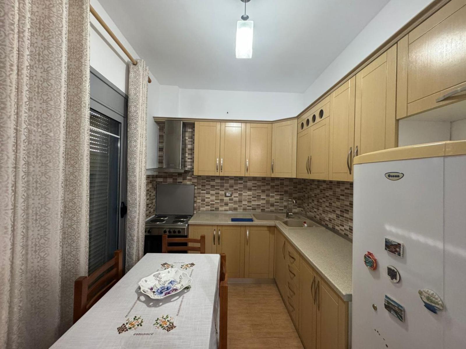 Vila Brilant Vlorë Buitenkant foto
