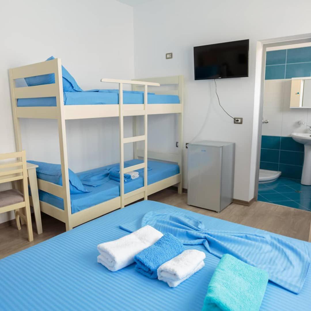 Vila Brilant Vlorë Buitenkant foto