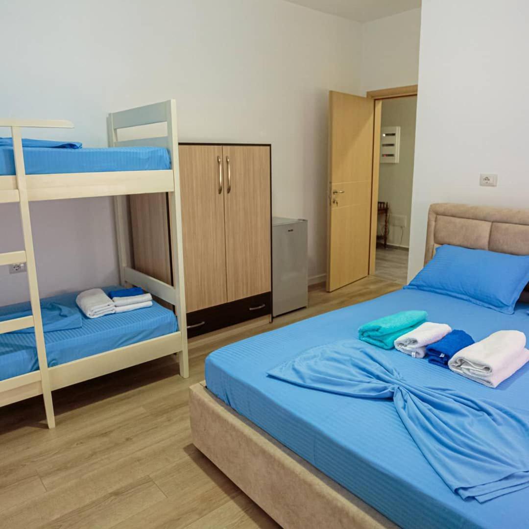 Vila Brilant Vlorë Buitenkant foto