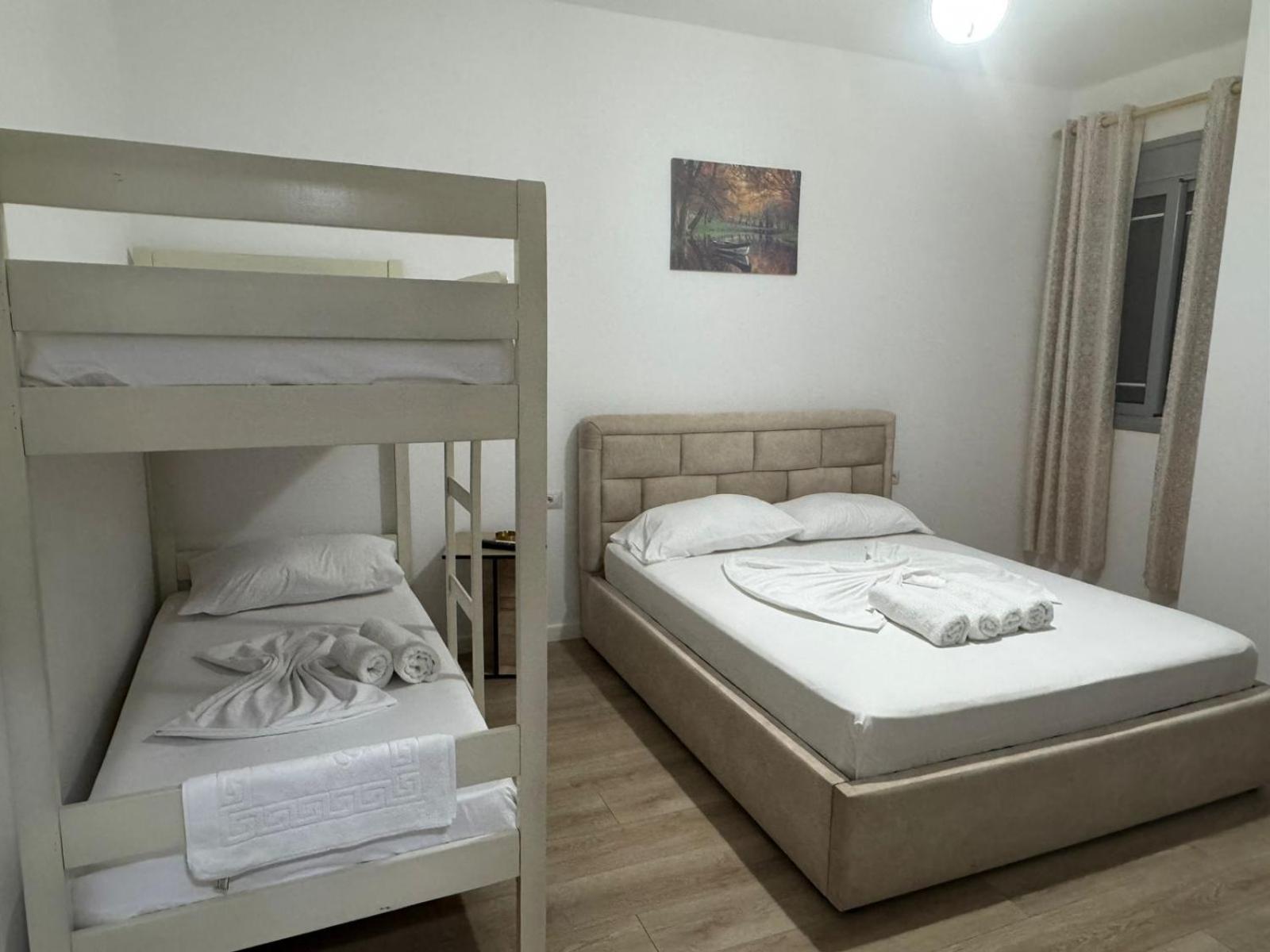 Vila Brilant Vlorë Buitenkant foto